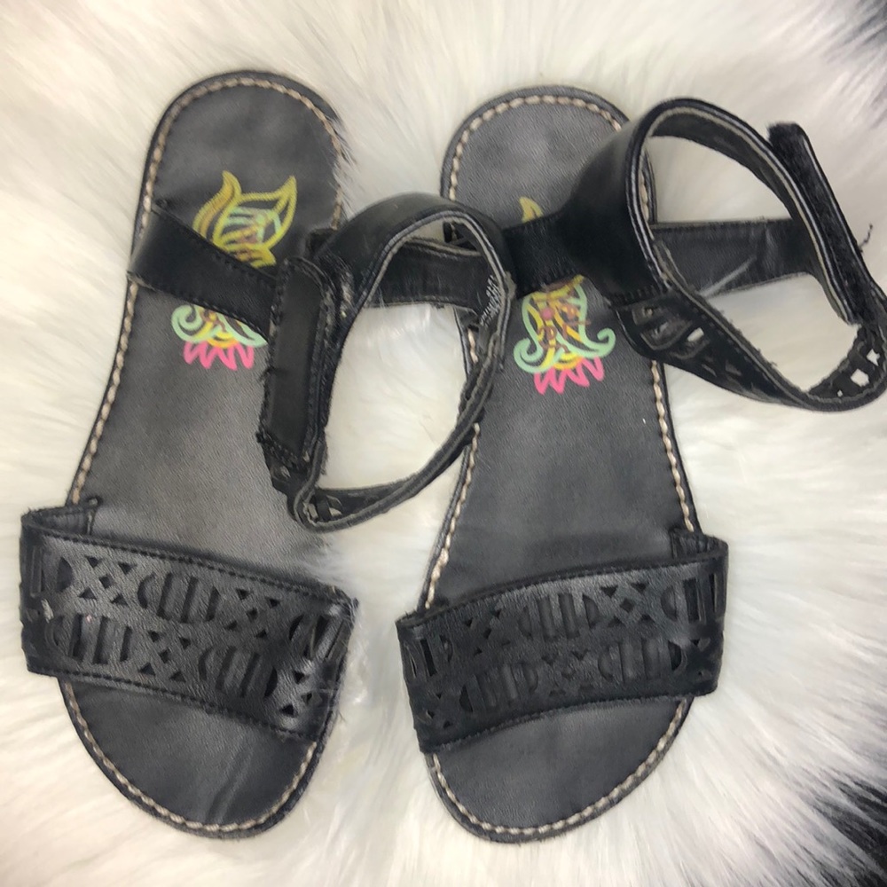 Black sandals